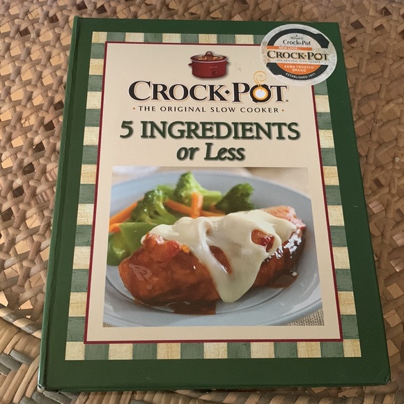 Crockpot Cookbooks HC - Picture 5 of 9